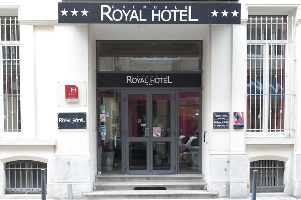 ROYAL HOTEL ***